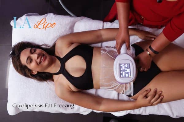 woman getting cryolipolysis Corby